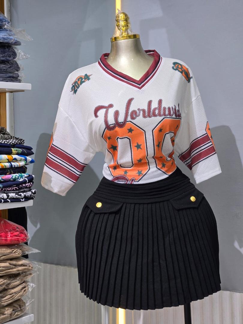 Pleated midi